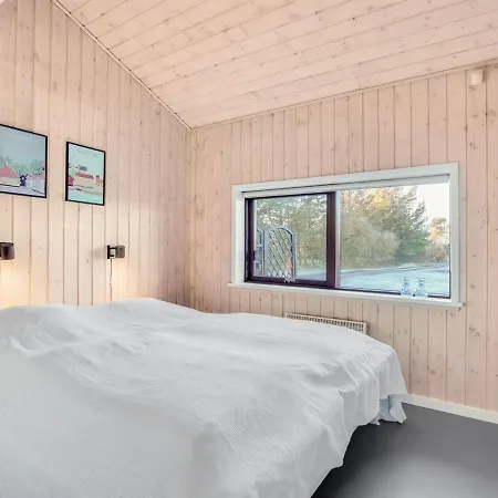 Holiday home Sirpa - 1km From The Sea In Ne Jutland By Interhome