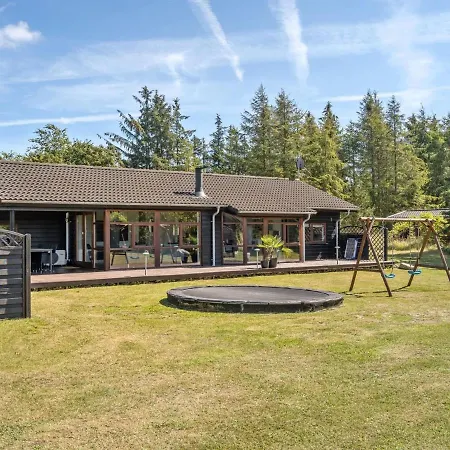 Holiday home Sirpa - 1km From The Sea In Ne Jutland By Interhome Saeby (Nordjylland)